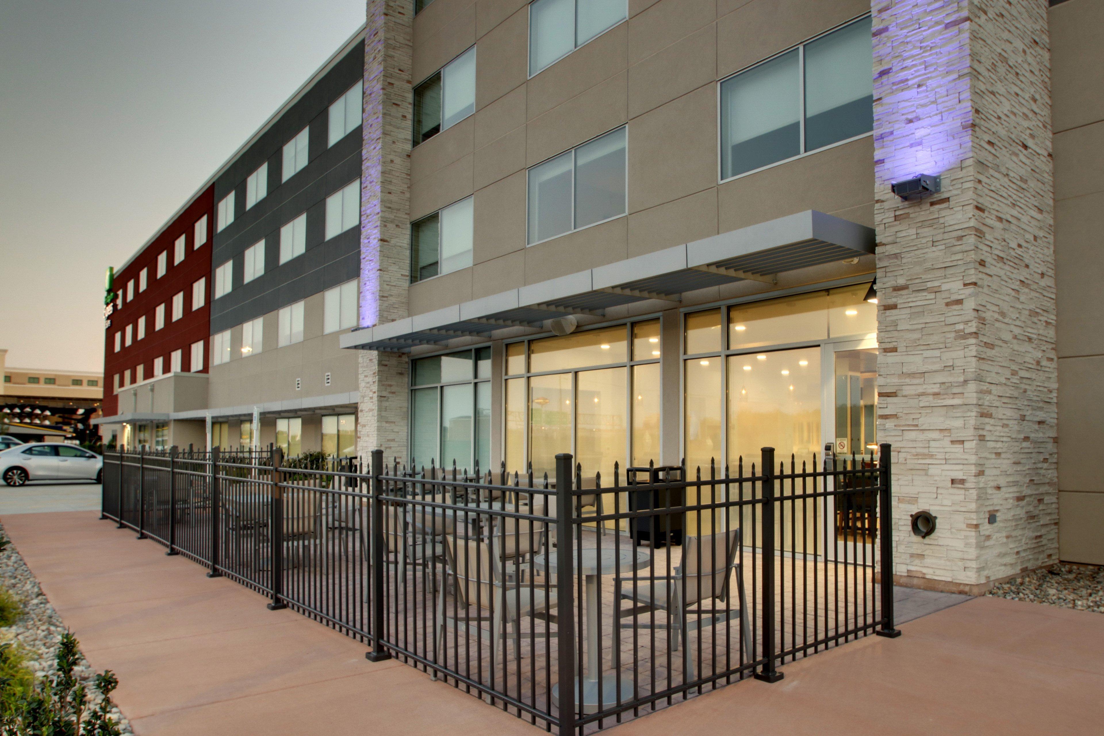 Holiday Inn Express & Suites - Mount Vernon By Ihg Exterior foto