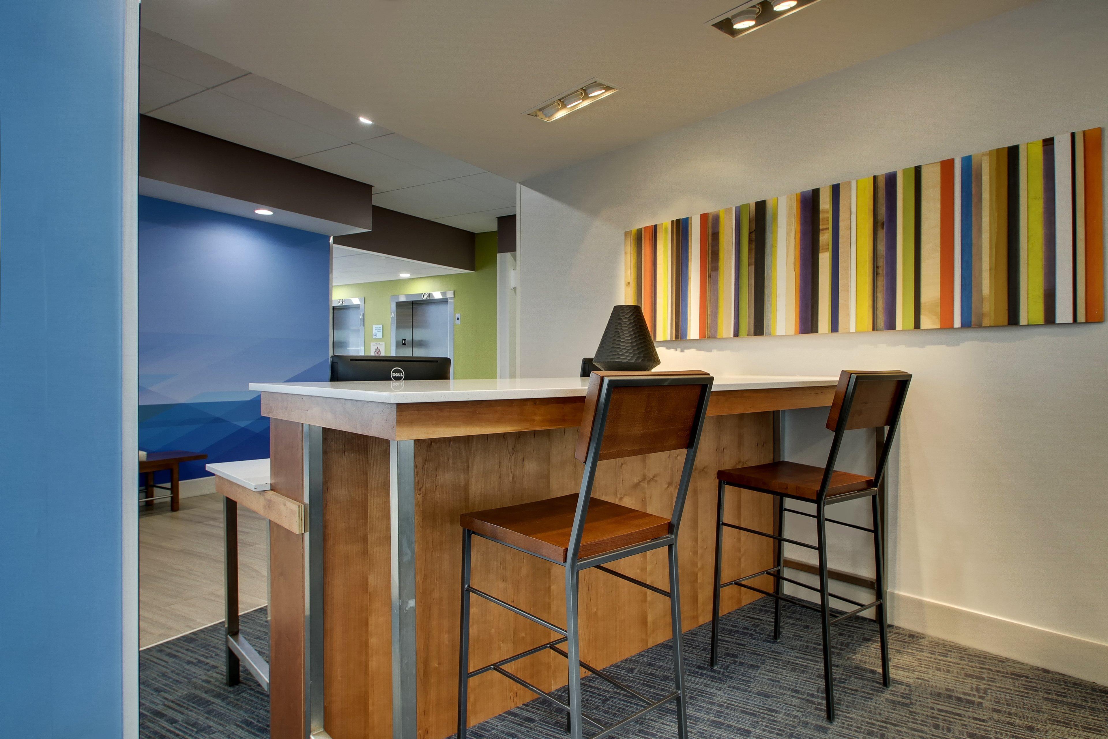 Holiday Inn Express & Suites - Mount Vernon By Ihg Exterior foto